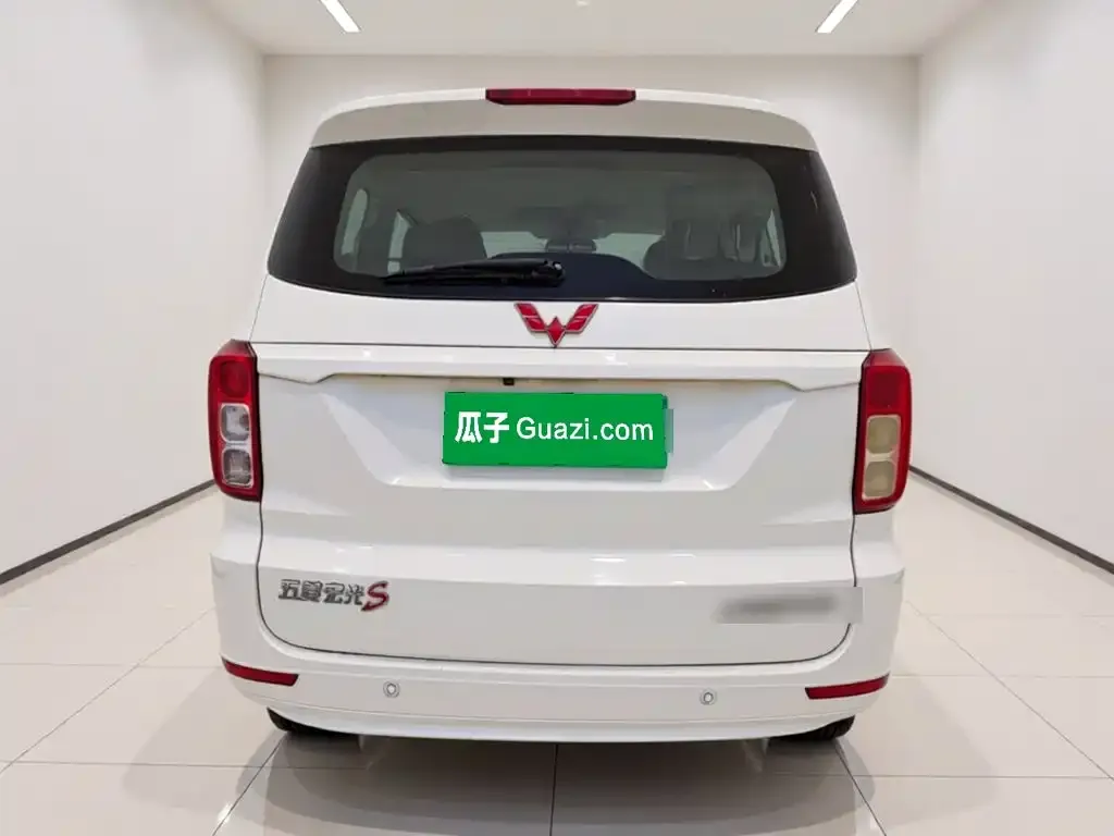 Wuling Motors Wuling Hongguang 1.5L S Comfort L2B 2020 — фото 3