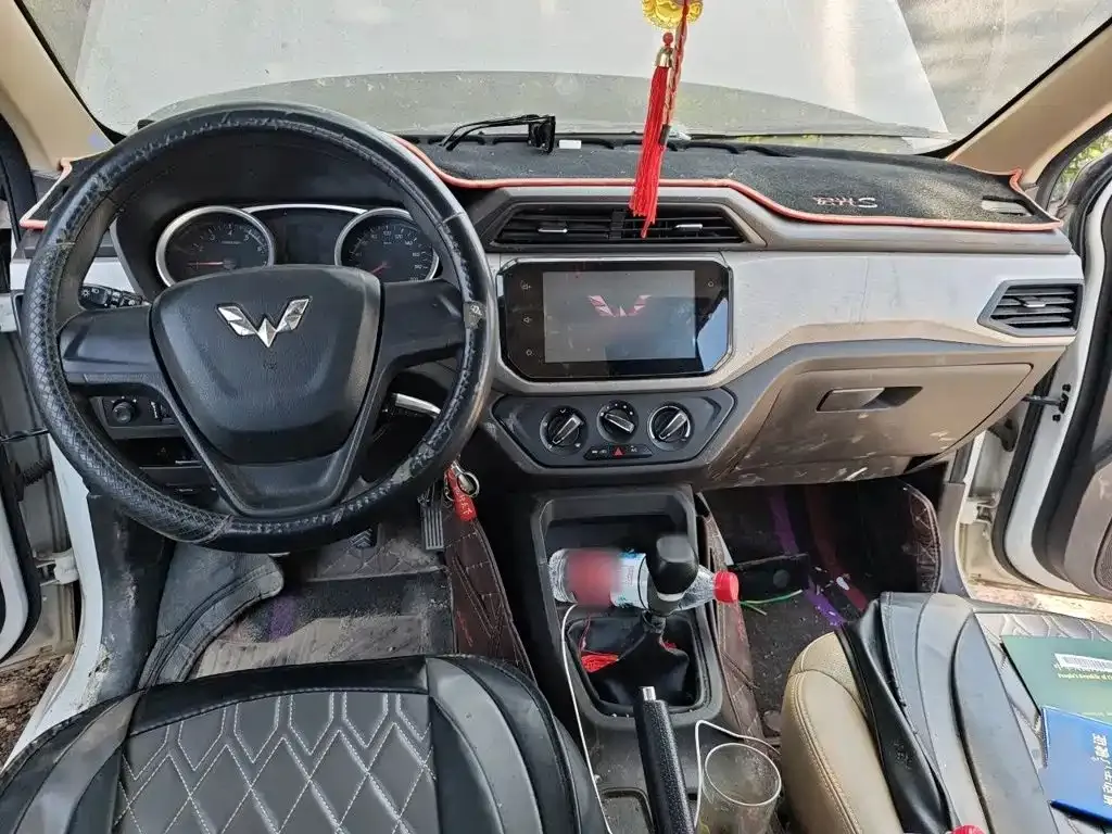 Wuling Motors Wuling Hongguang 1.5L S Comfort L2B 2020 — фото 5