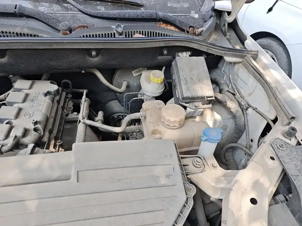 Wuling Motors Wuling Hongguang 1.5L S Comfort L2B 2020 — фото 21