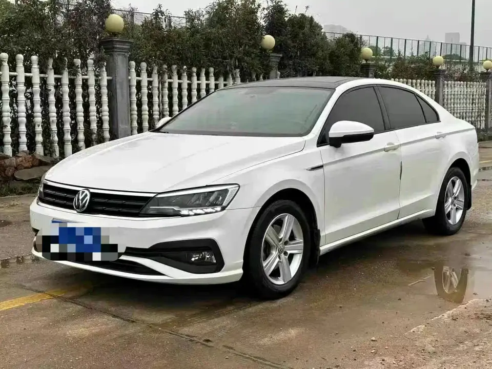 Volkswagen Lamando 230TSI DSG Fashion Edition 2022