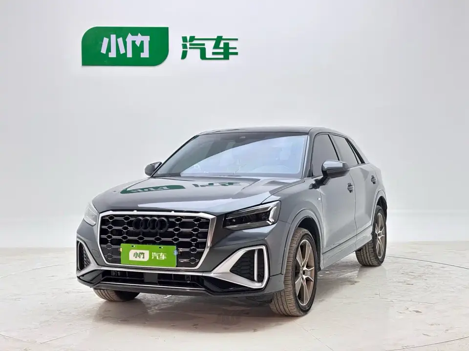 Audi Q2L 35 TFSI Fashion Dynamic 2022