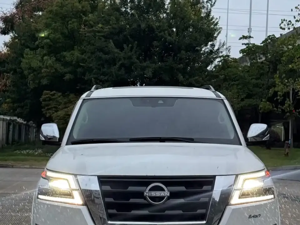 Nissan Patrol ARMADA 5.6L Armada Flagship Edition 2022