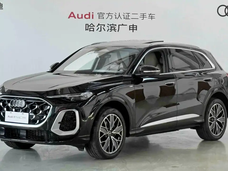 Audi Q5L Luxury Sport 150kW 2025