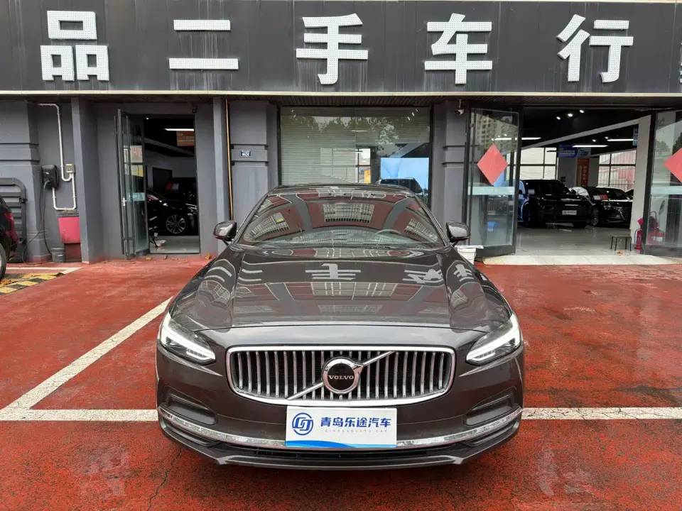 Volvo S90 Model B5 Inscription Luxury Edition 2021