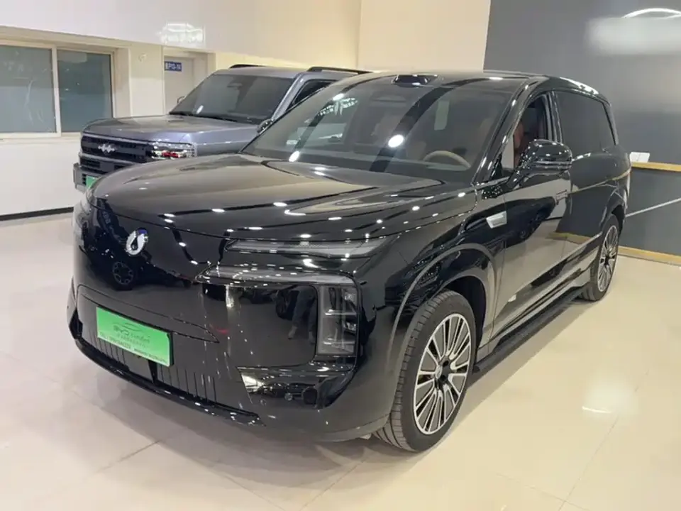 Denza N8L Standard 2026