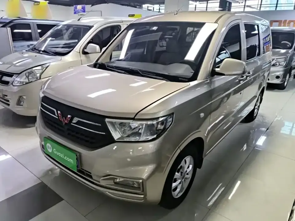 Wuling Motors Wuling Hongguang V 1.5L Facelift Power Enjoy Edition LAR 2022