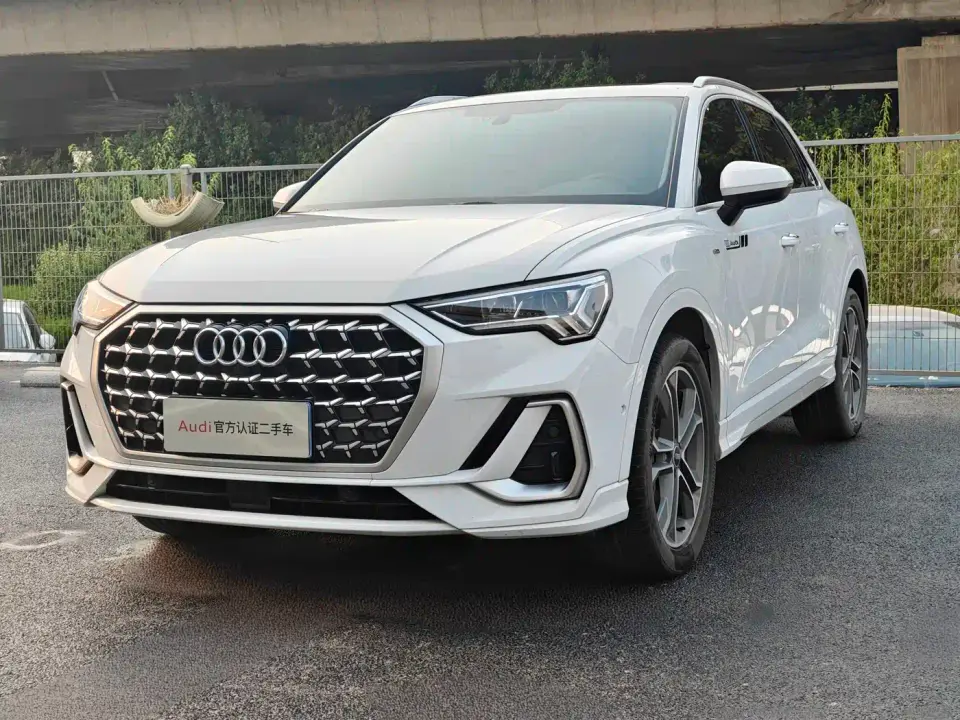 Audi Q3 40 TFSI Fashion Sport 2024