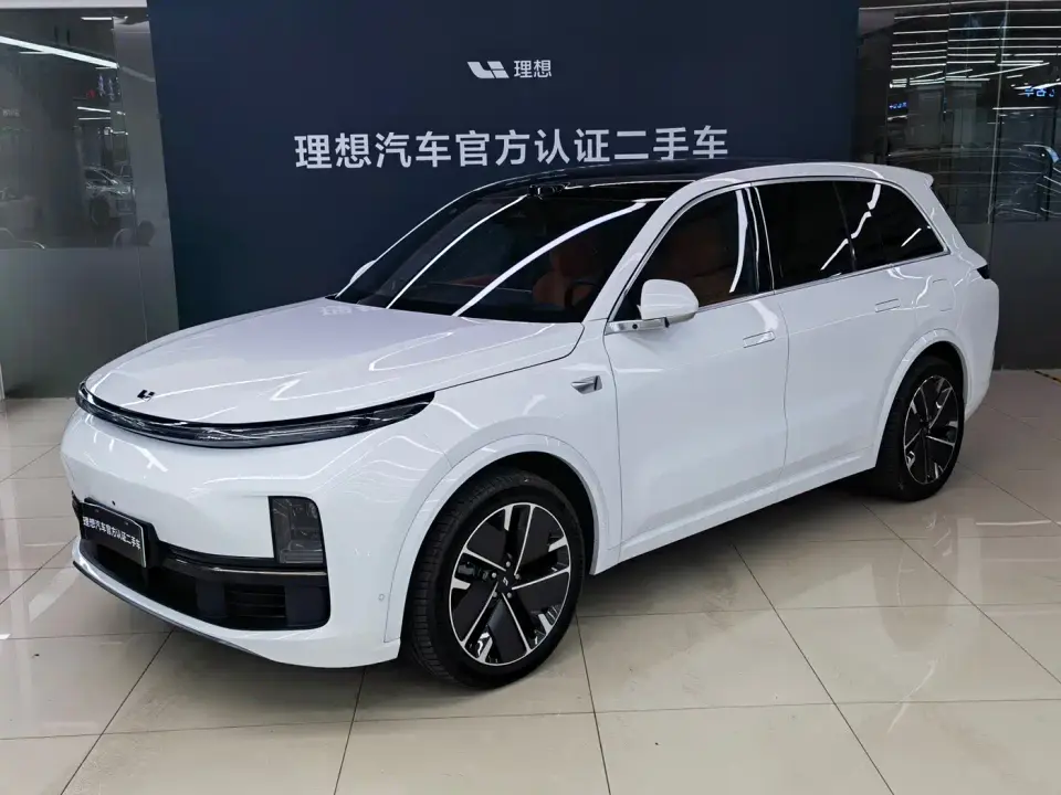 Li Auto Li L8 Max Smart Renewal Edition 2025
