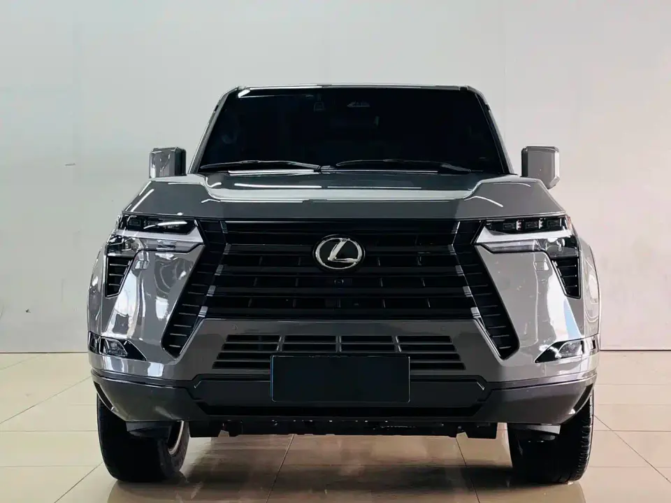 Lexus GX Summit Edition 2025