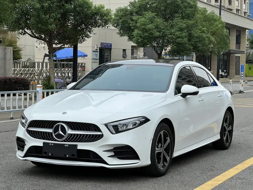 Mercedes-Benz A-Class Facelift A 200 L Sport Sedan Fashion Style 2023