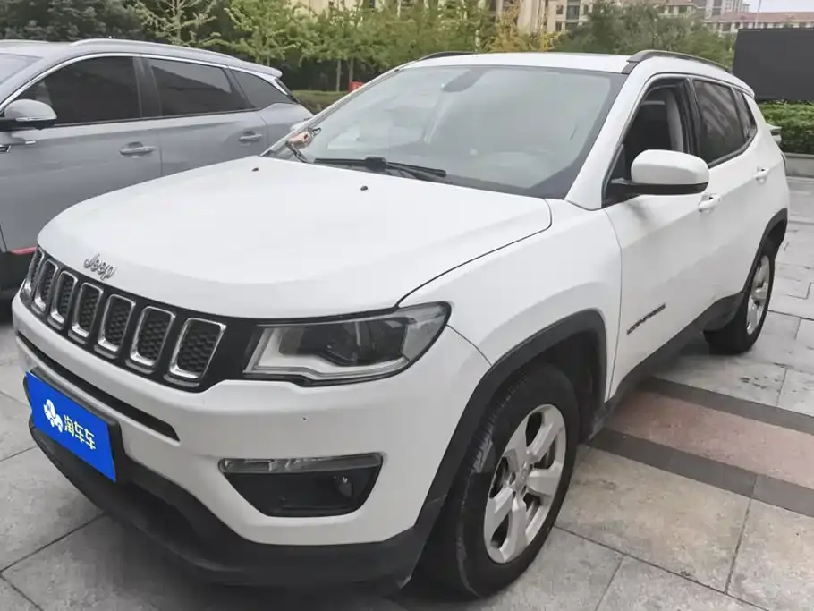 Jeep Compass 220T Automatic Family Edition 2020