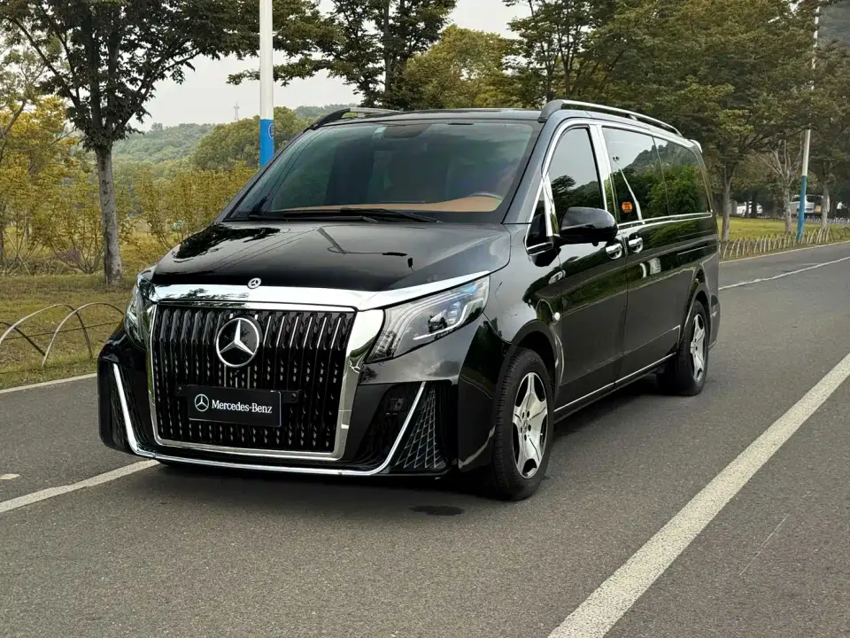 Mercedes-Benz Vito 2.0T Business Edition 7-seater 2023
