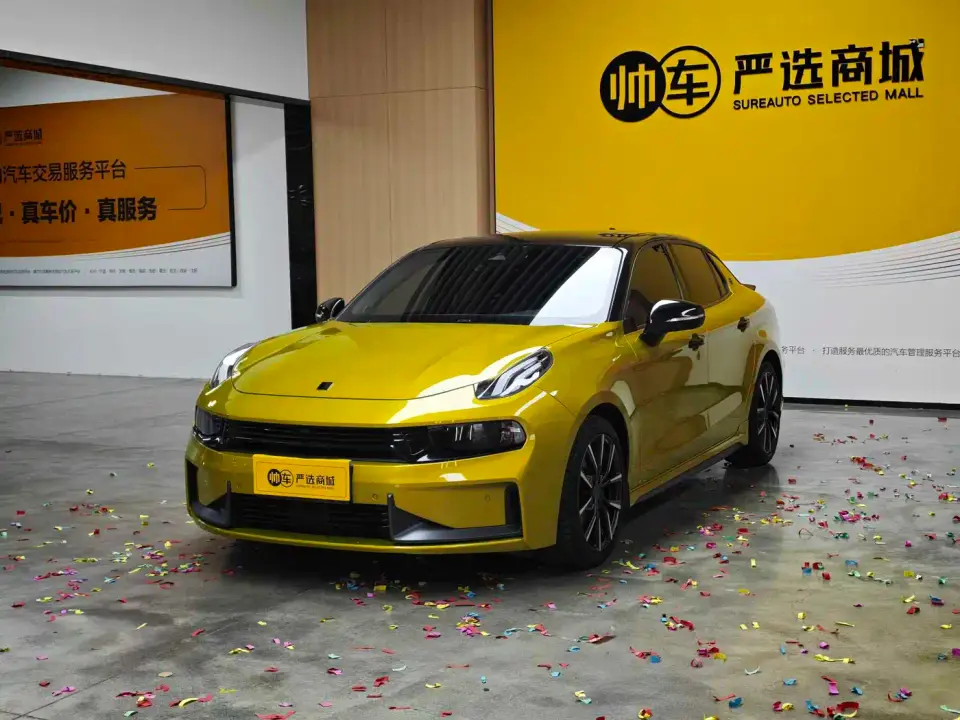 Lynk & Co 03 03+ 2.0TD Auto Performance Package Edition 2020