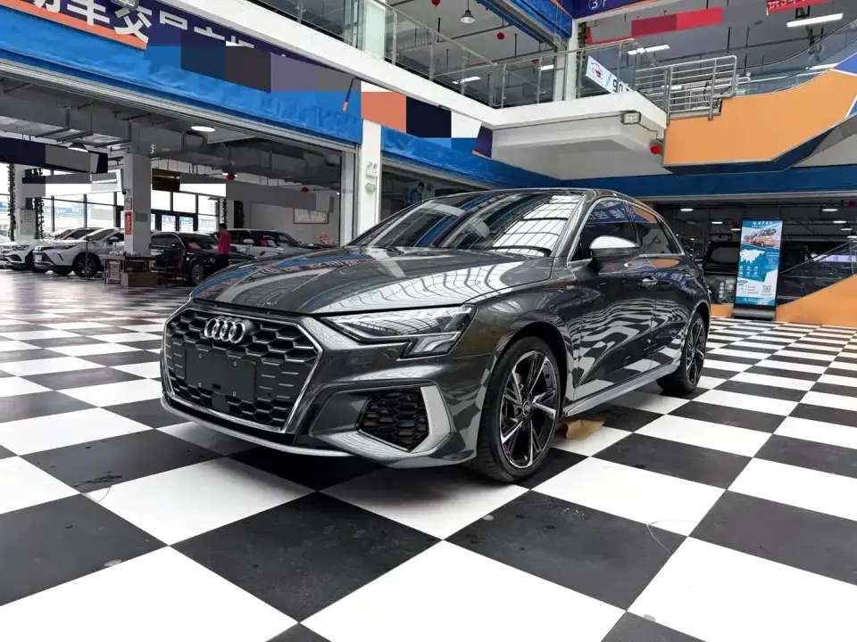 Audi A3 Facelift Sportback 35 TFSI Fashion Sport 2023