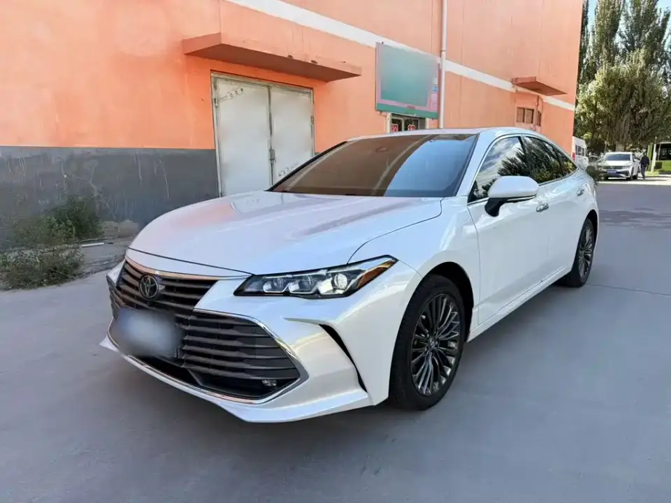 Toyota Avalon 2.0L Luxury Edition 2022