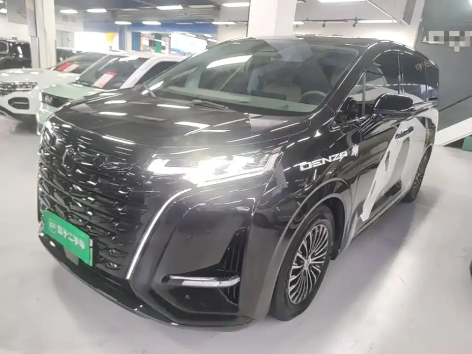 Denza D9 DM-i 970 AWD Flagship 2023
