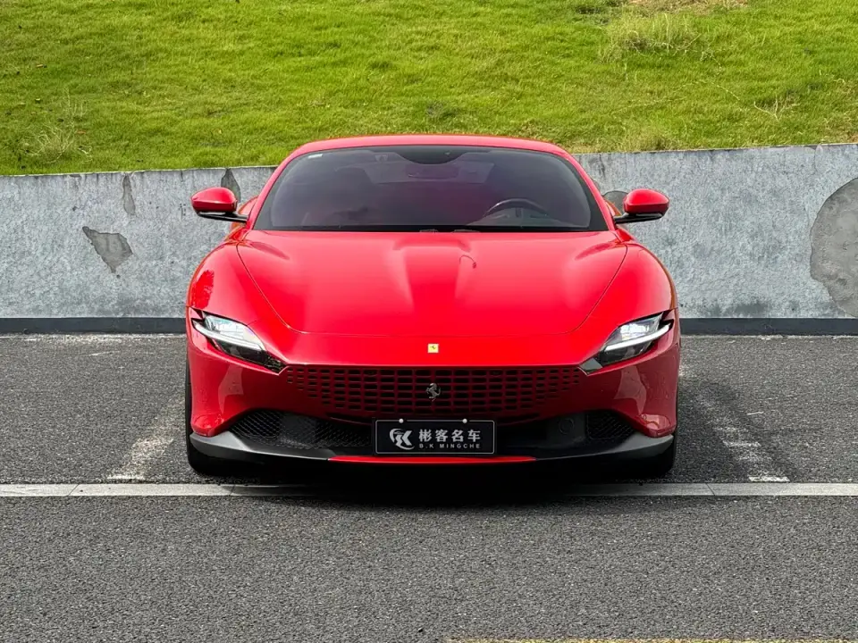 Ferrari Roma 3.9T V8 2023