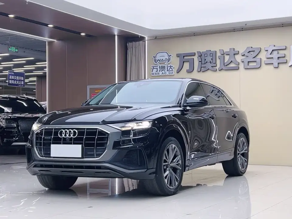 Audi Q8 Model 55 TFSI Luxury Dynamic 2020