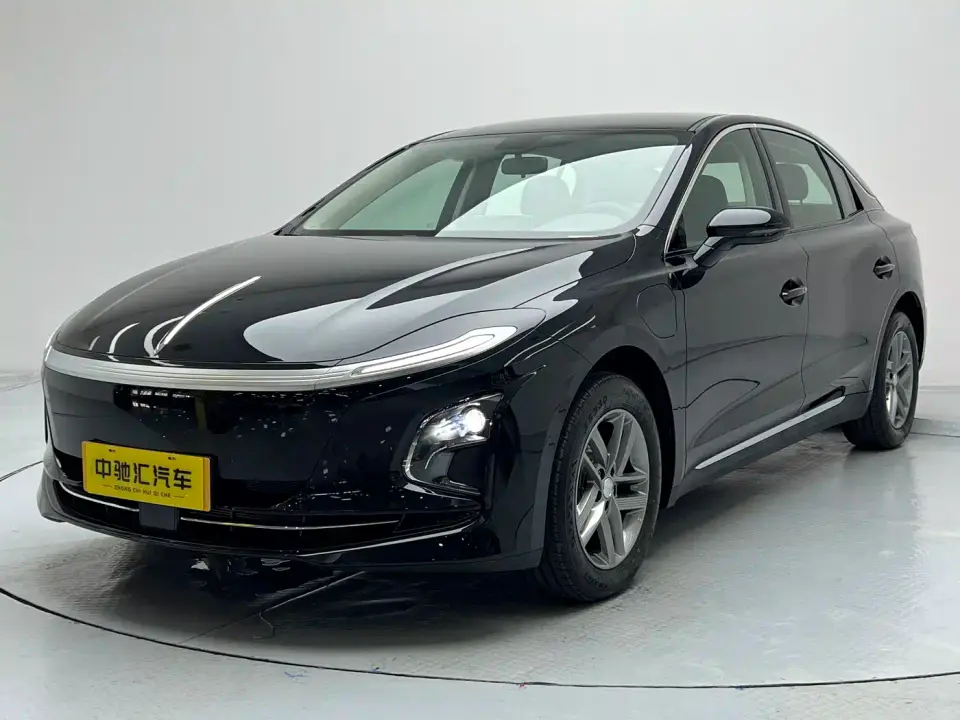 Hongqi E-QM5 Model 500km Travel Edition 2026