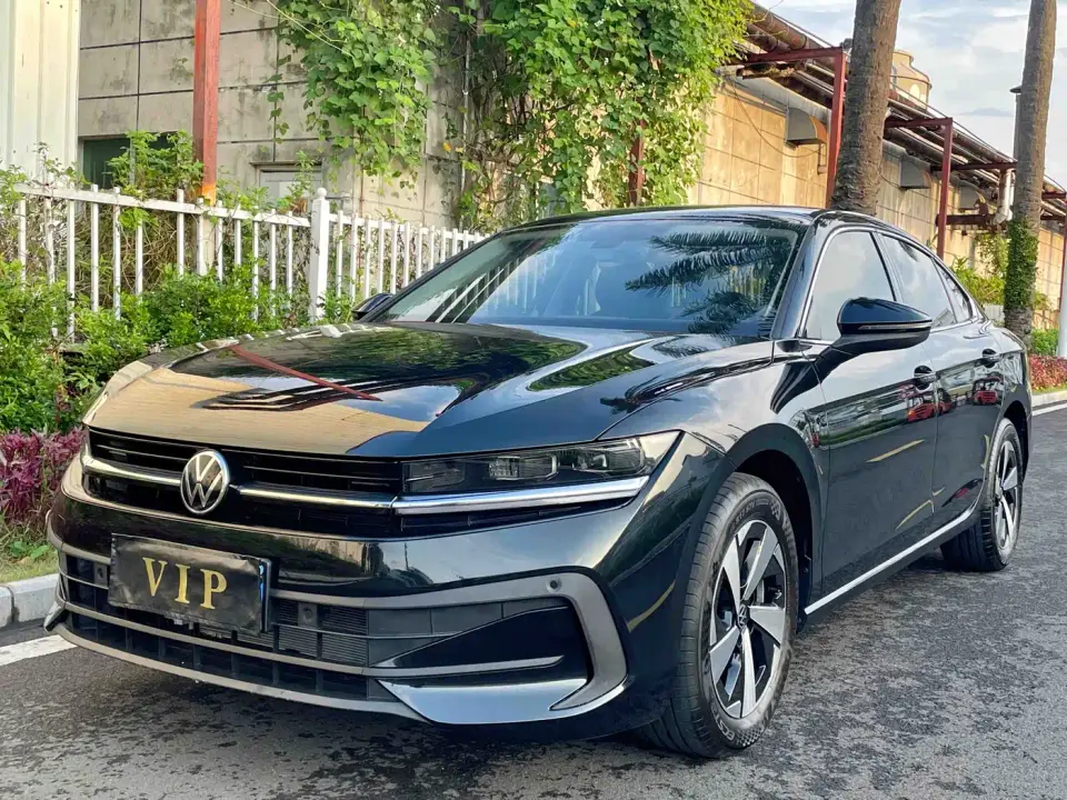 Volkswagen Magotan 300TSI DSG Premium Edition 2026