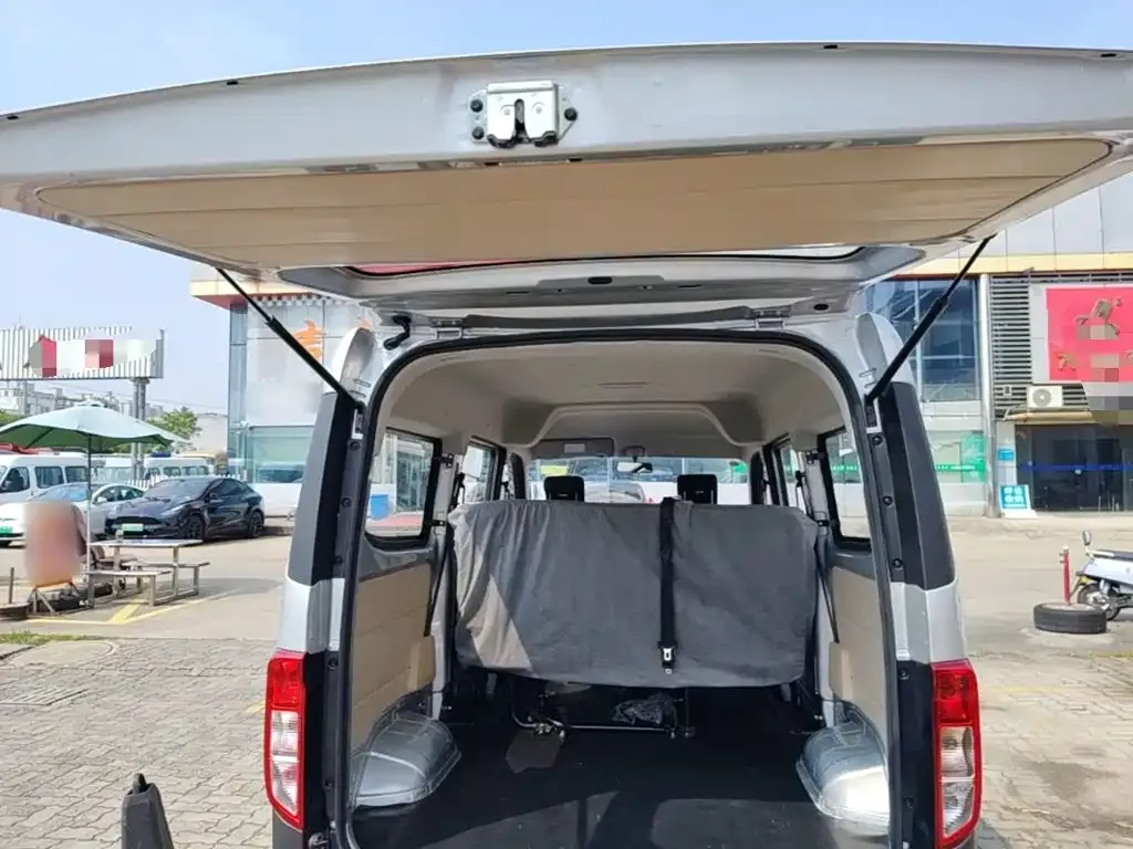 Changan Kuayue Kuayuexing V3 1.3L Gasoline Enjoyment 5-seater Passenger Van 2025 — фото 19