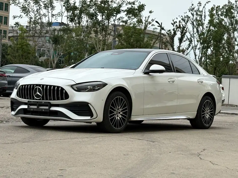 Mercedes-Benz C-Class Facelift C 260 L Sport 2024
