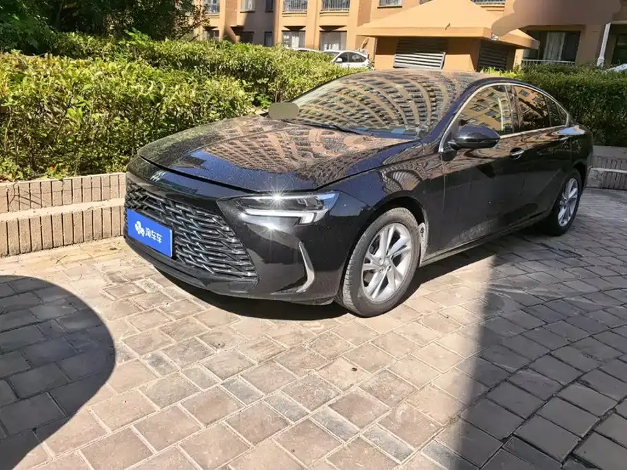 Buick Regal 25T Ultra Comfort Edition 2024