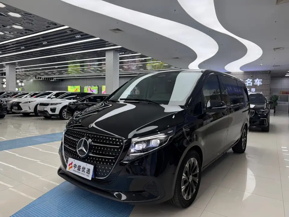 Mercedes-Benz V-Class V 300 Pilot Edition 2025