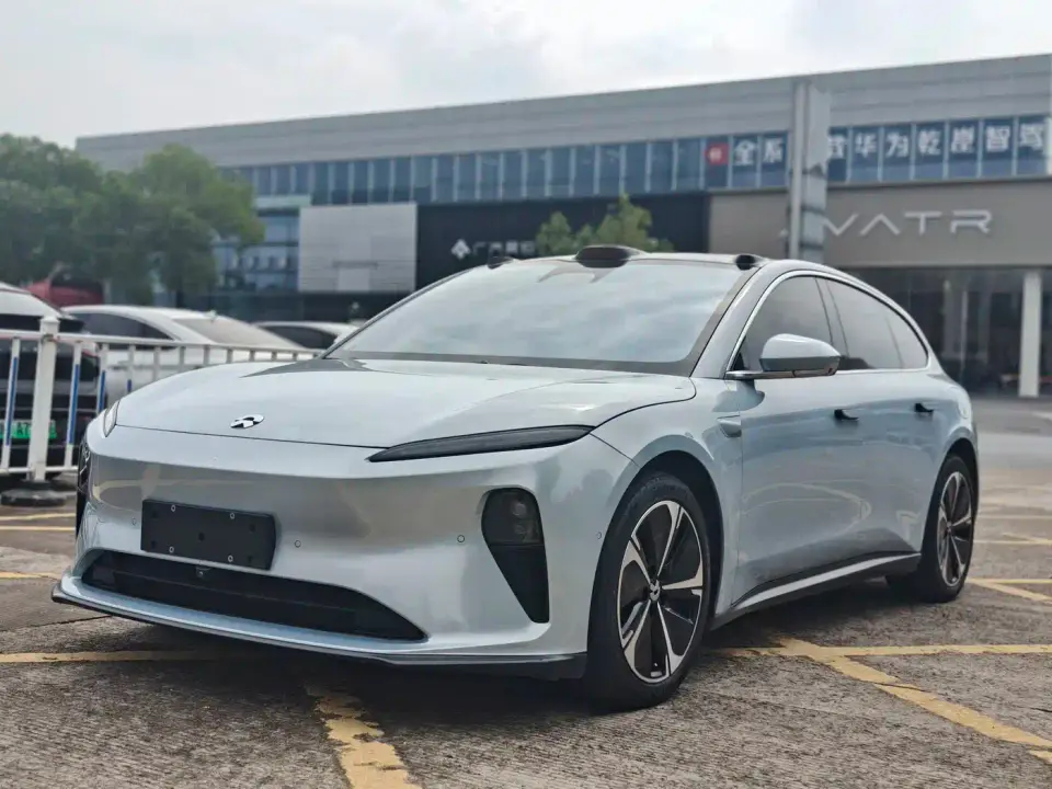 NIO ET5T Model 75kWh Touring 2023