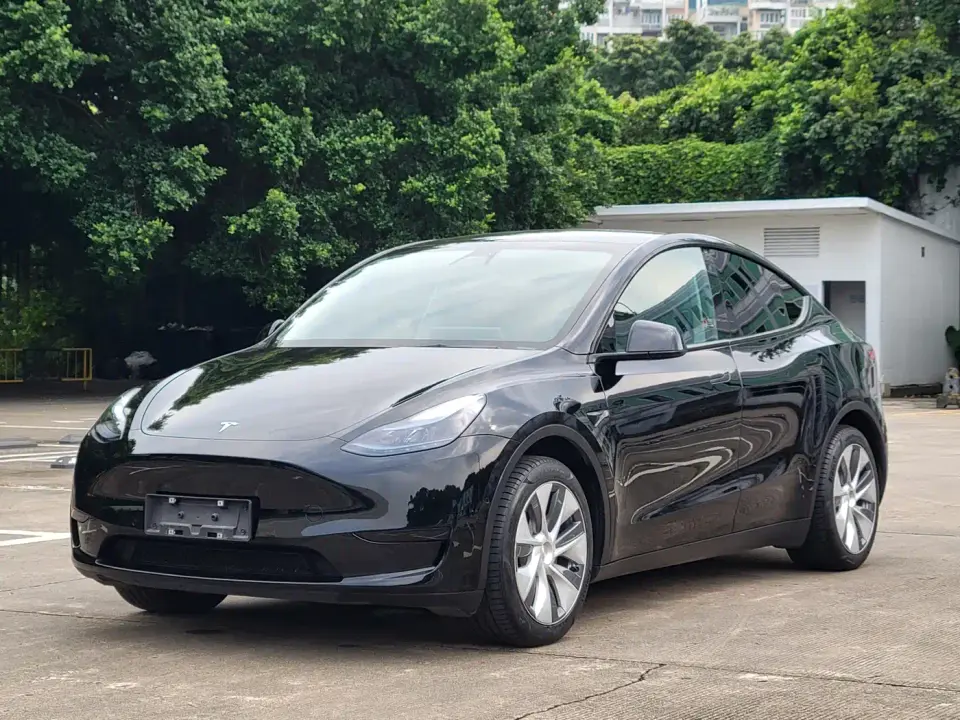 Tesla Model Y Facelift Rear-Wheel Drive Version 2023
