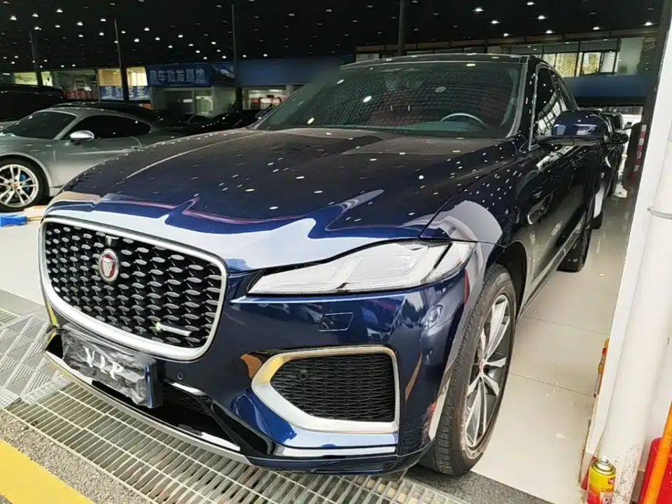 Jaguar F-PACE 250PS R-Dynamic S 2021