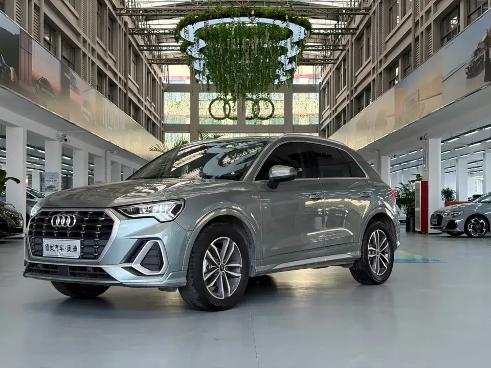 Audi Q3 35 TFSI Progressive Dynamic (1.4T) 2023