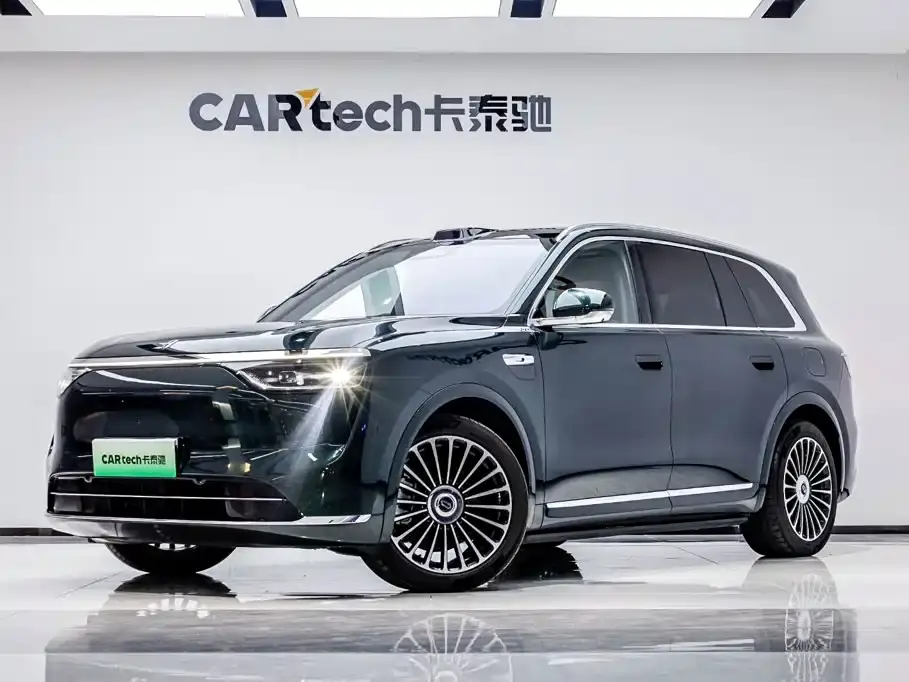 AITO Wenjie AITO M8 Extended Range Ultra 53.4kWh 6-Seater 2025