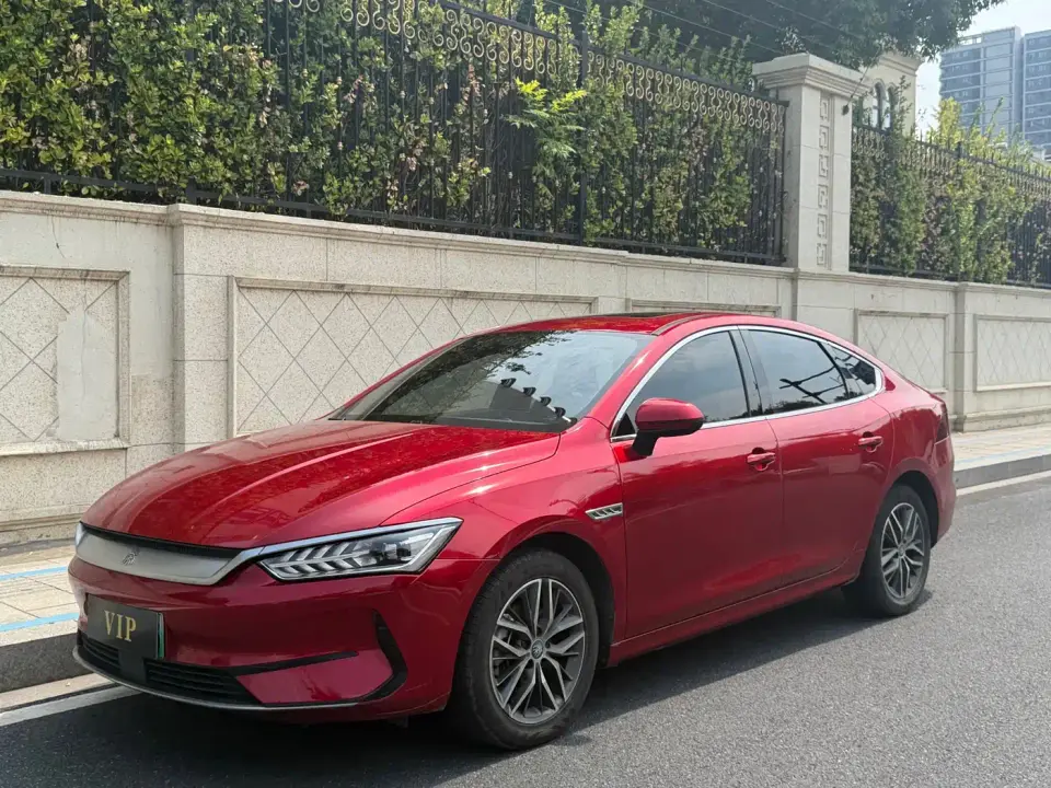 BYD Qin PLUS EV 400KM Luxury Model 2022