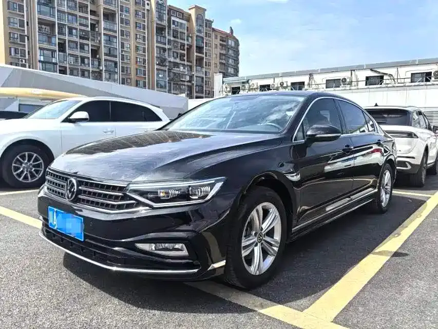 Volkswagen Magotan Popular Edition 280TSI DSG Comfort 2025