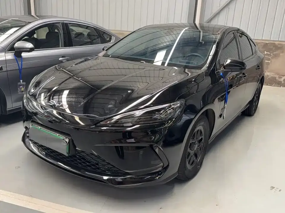 BYD Hai Bao 05 DM-i DM-i Smart Drive Edition 55KM Luxury 2025