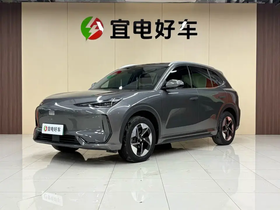 Geely Galaxy Galaxy E5 610km Explorer+ Edition 2025