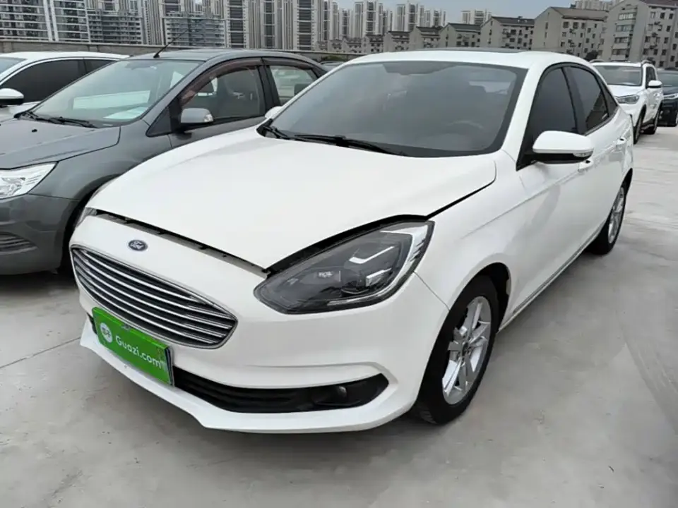 Ford Escort Facelift 1.5L Auto Comfort Edition China VI 2020