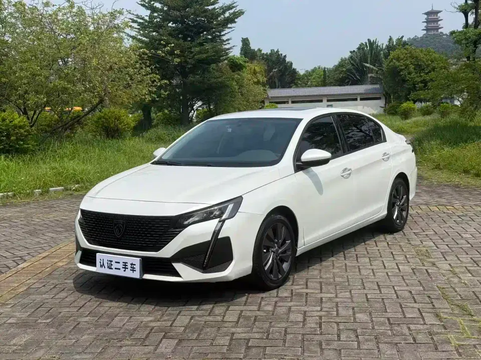 Peugeot 408 1.6T Progressive Edition 2022