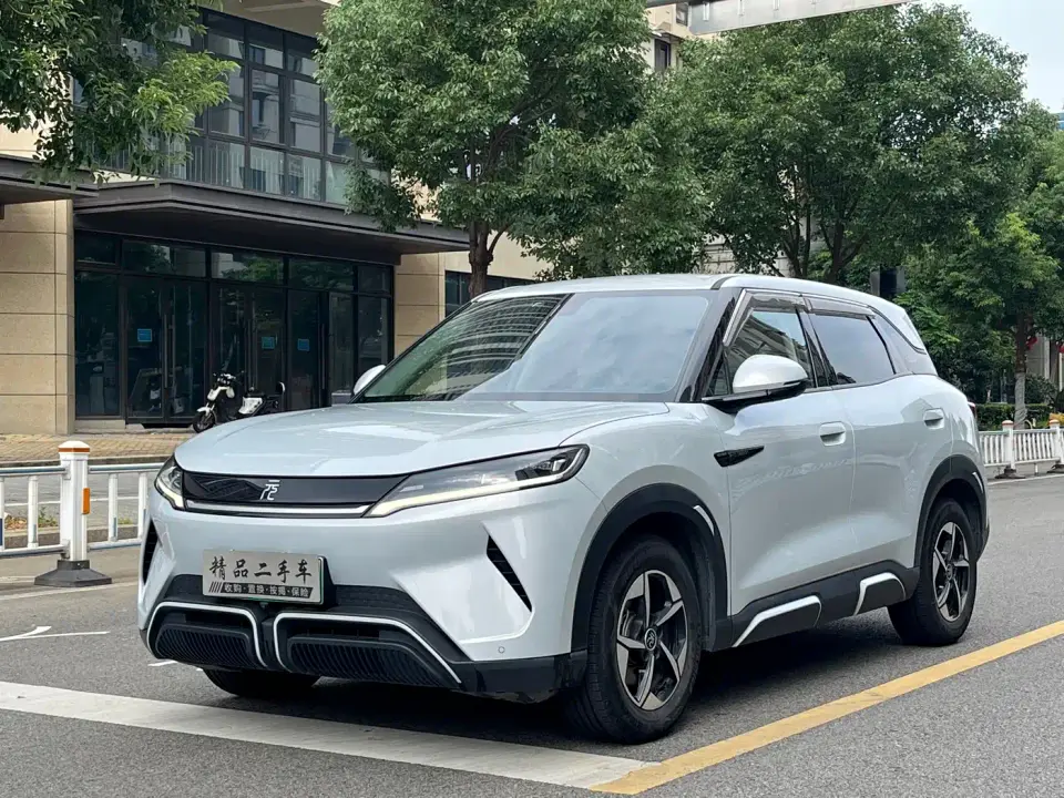 BYD Yuan UP 401KM Leading Edition 2024