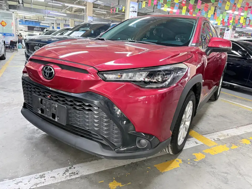 Toyota Frontlander 2.0L CVT Leading Edition 2023