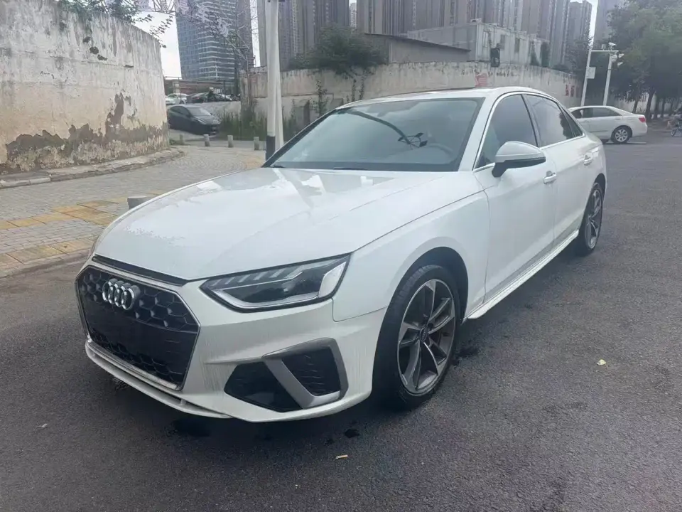 Audi A4L 40 TFSI Fashion Dynamic 2024