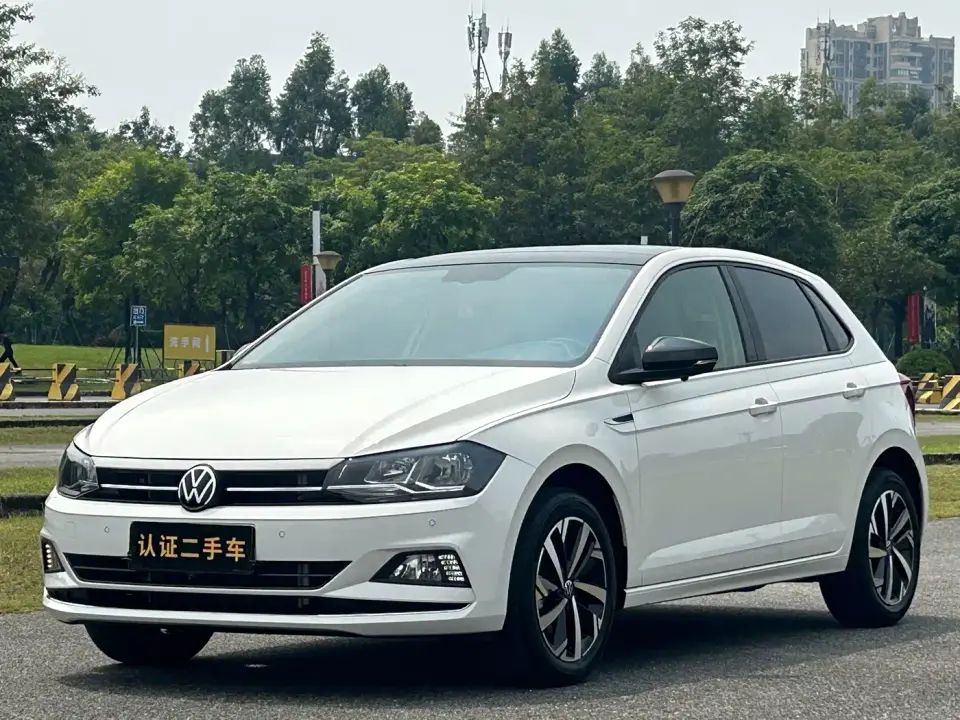 Volkswagen Polo Plus 1.5L Automatic Trendy Smart Premium Edition 2022