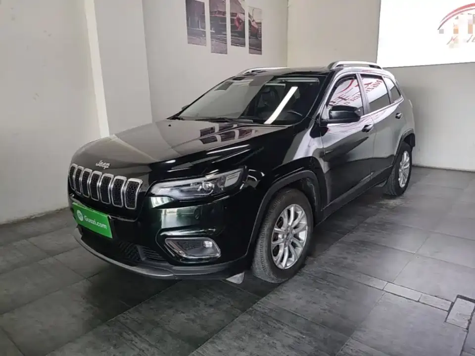 Jeep Cherokee 2.0L 2WD Deluxe Edition China V 2019