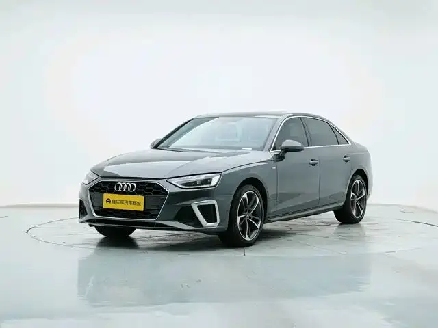 Audi A4L 40 TFSI Fashion Dynamic 2023