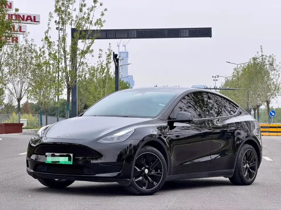 Tesla Model Y Facelift Rear-Wheel Drive Version 2022
