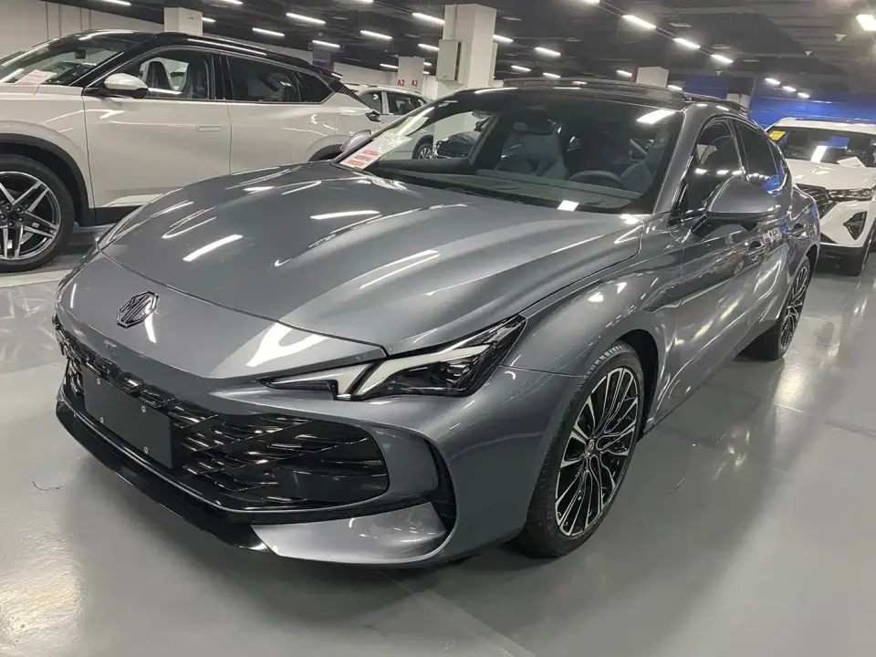 MG MG7 2.0T Automatic Hunting Beauty Premium Edition 2023