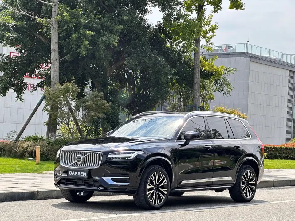 Volvo XC90 Plug-in Hybrid Facelift T8 Smart Premium Luxury 7-seater 2025