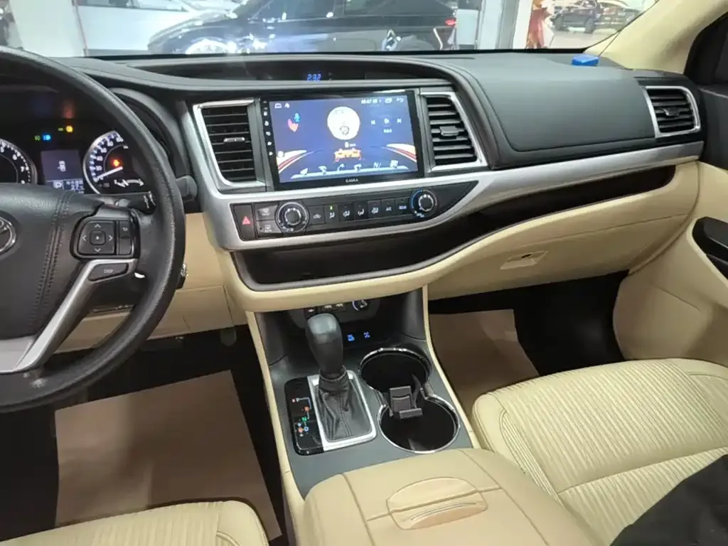 Toyota Highlander 2.0T AWD Elite 7-Seater 2021 — фото 9