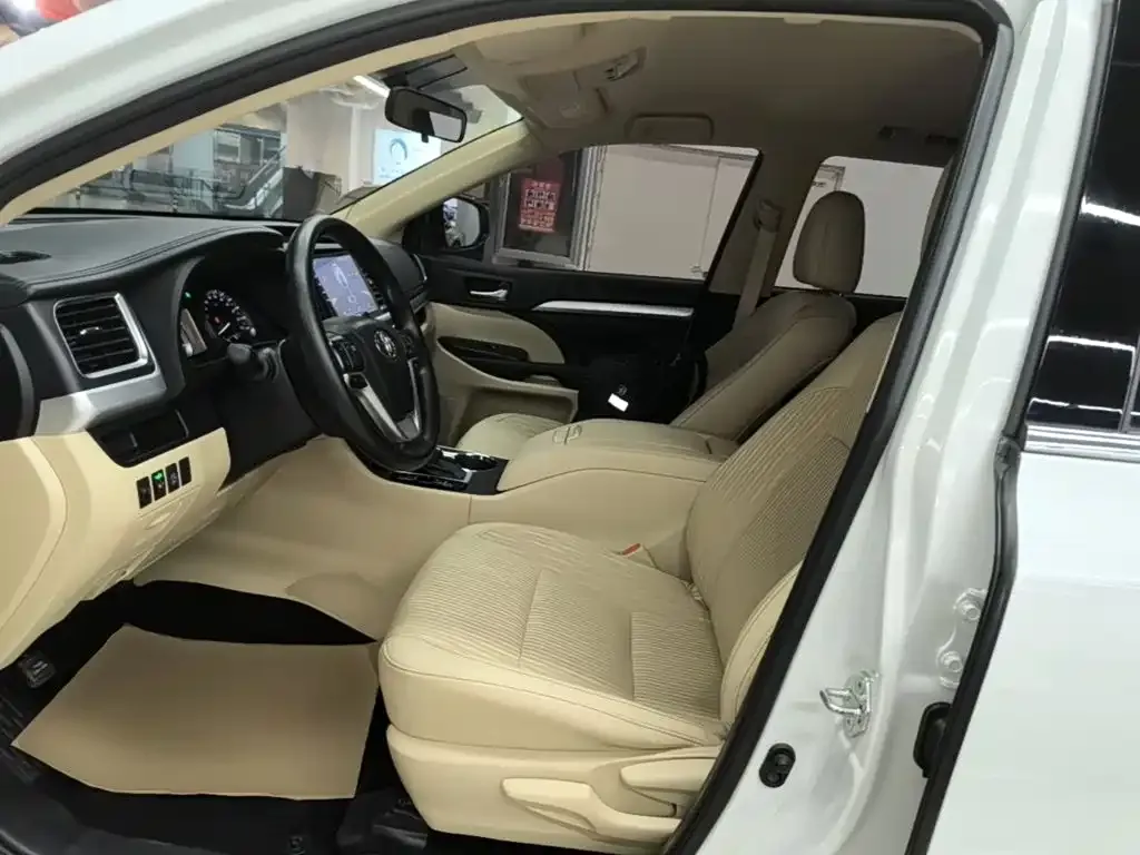 Toyota Highlander 2.0T AWD Elite 7-Seater 2021 — фото 11